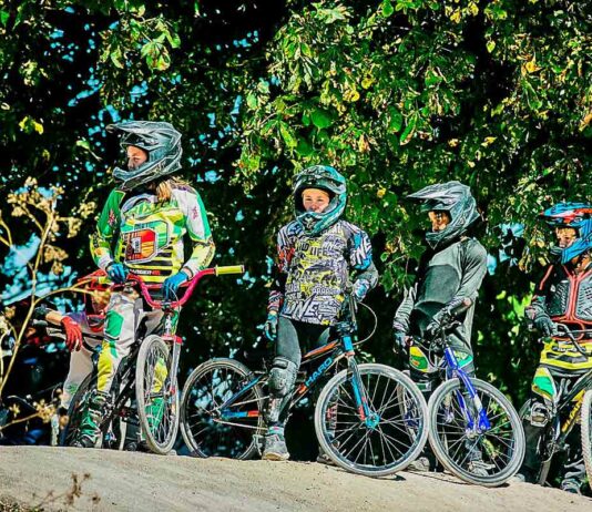 Young BMX riders